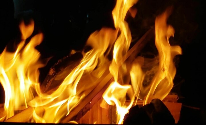 Brennendes Feuer (Symbolfoto)